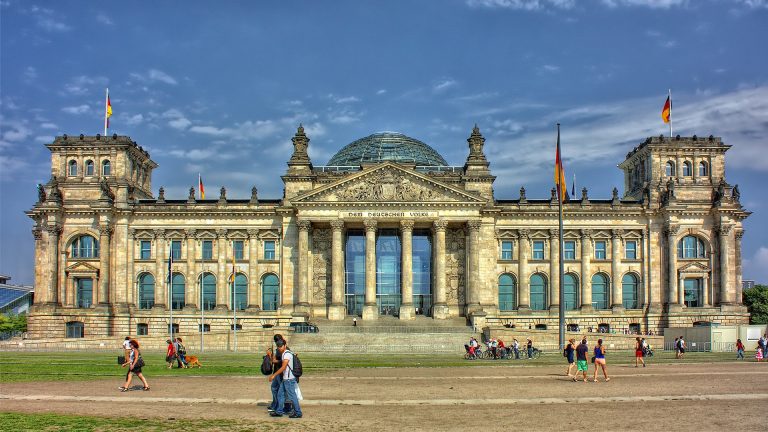 Berlin-Reichstag-c-pixabay